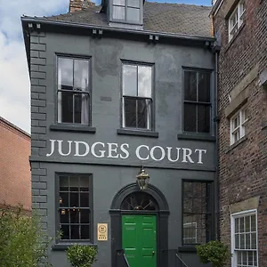 Affittacamere Judges Court, York