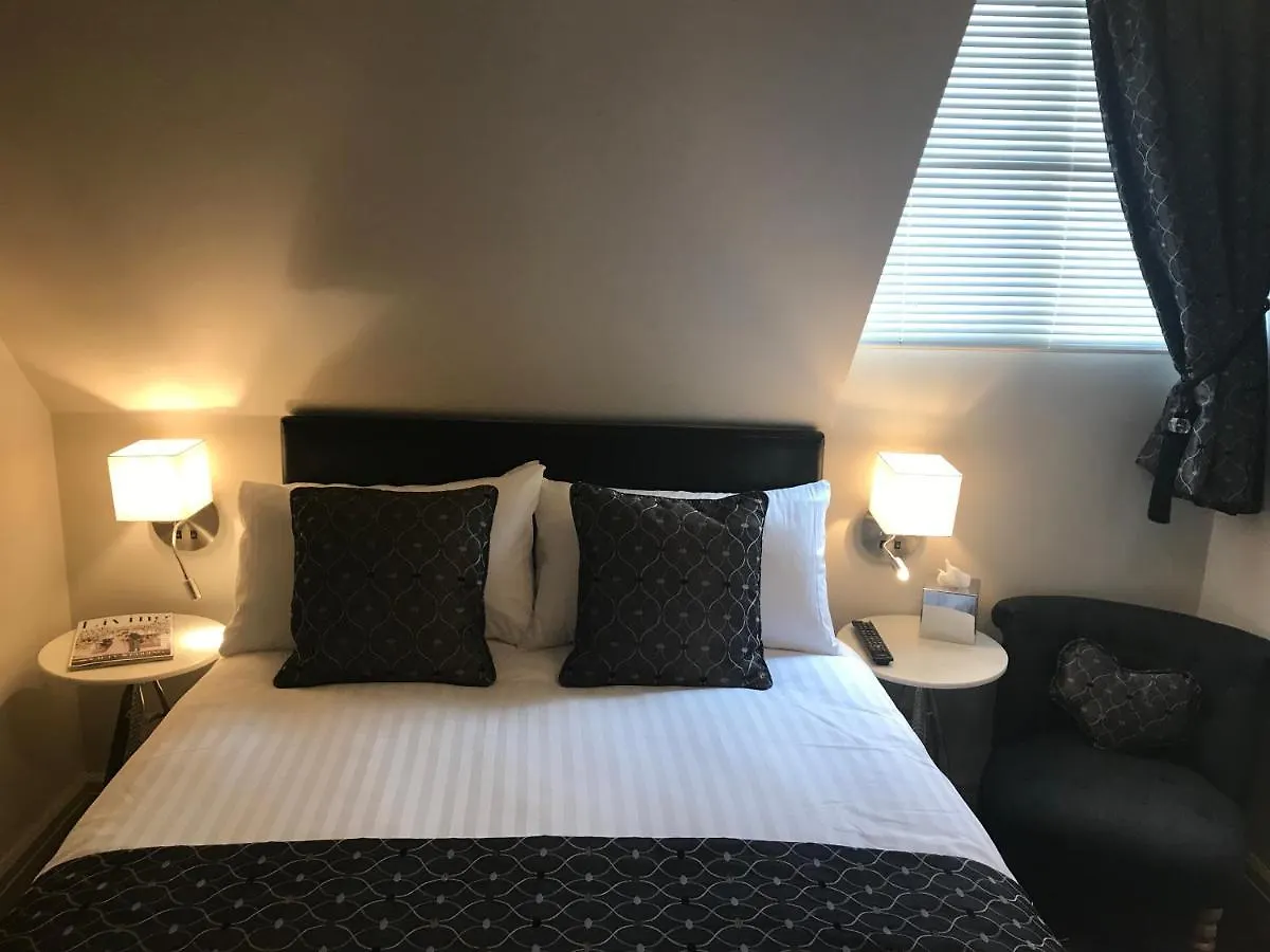 Ashbourne House Bed and Breakfast York 4*,