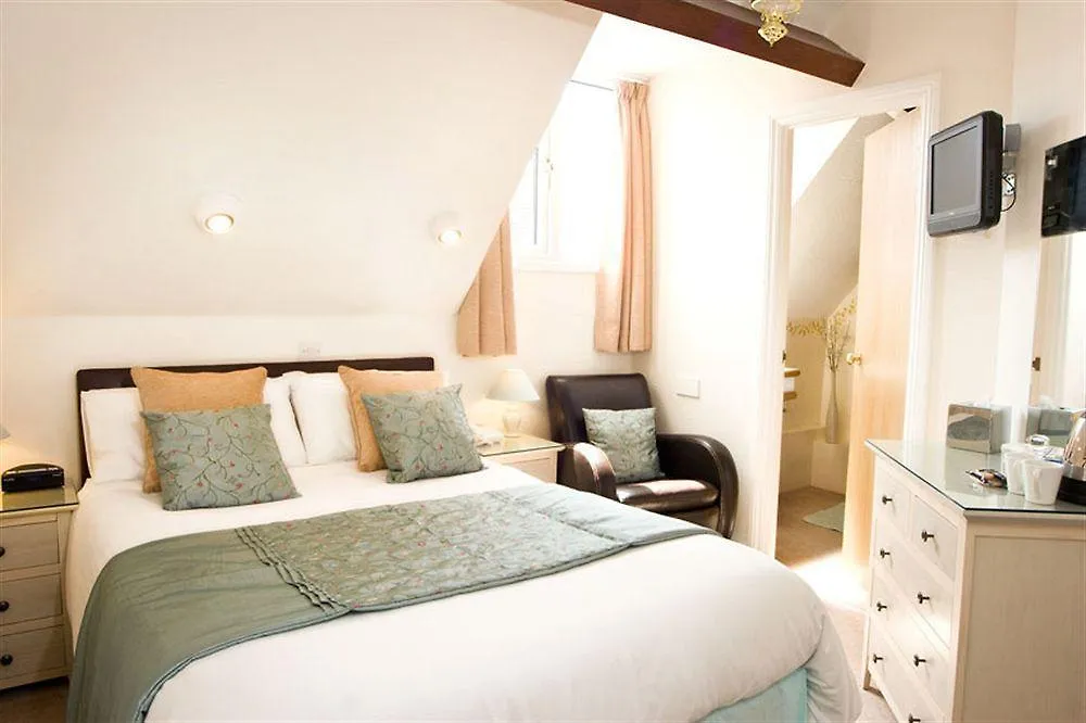 Ashbourne House Bed and Breakfast York 4*,